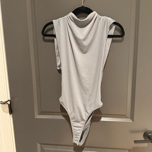 Zara Gray Sleeveless Bodysuit